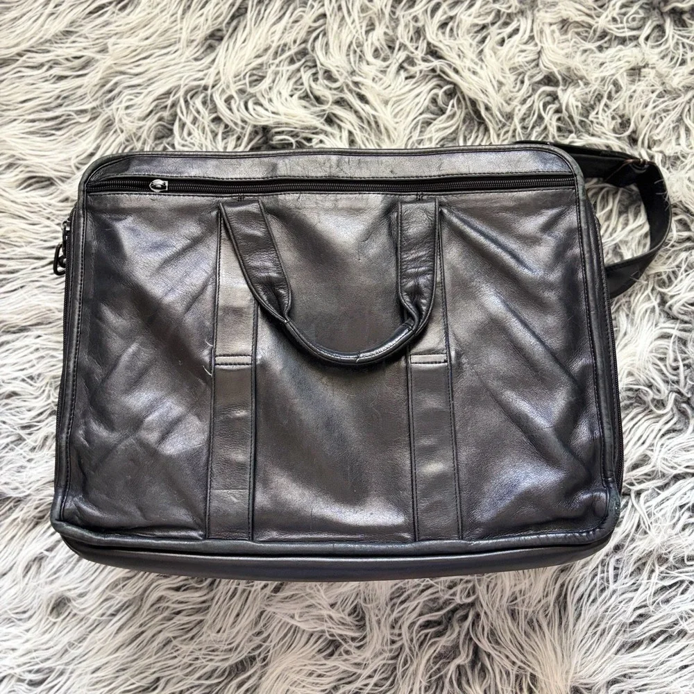 Tumi Leather Laptop Brief Messenger Bag Safeport Protection System VTG 18x15x4-8
